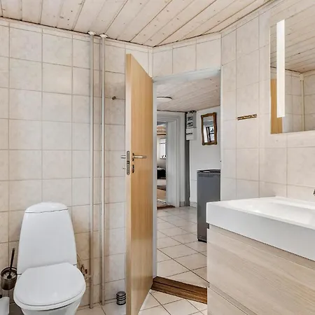 2 Bedroom Beautiful In * Bogense