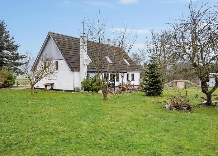 2 Bedroom Beautiful In Nyaraló *